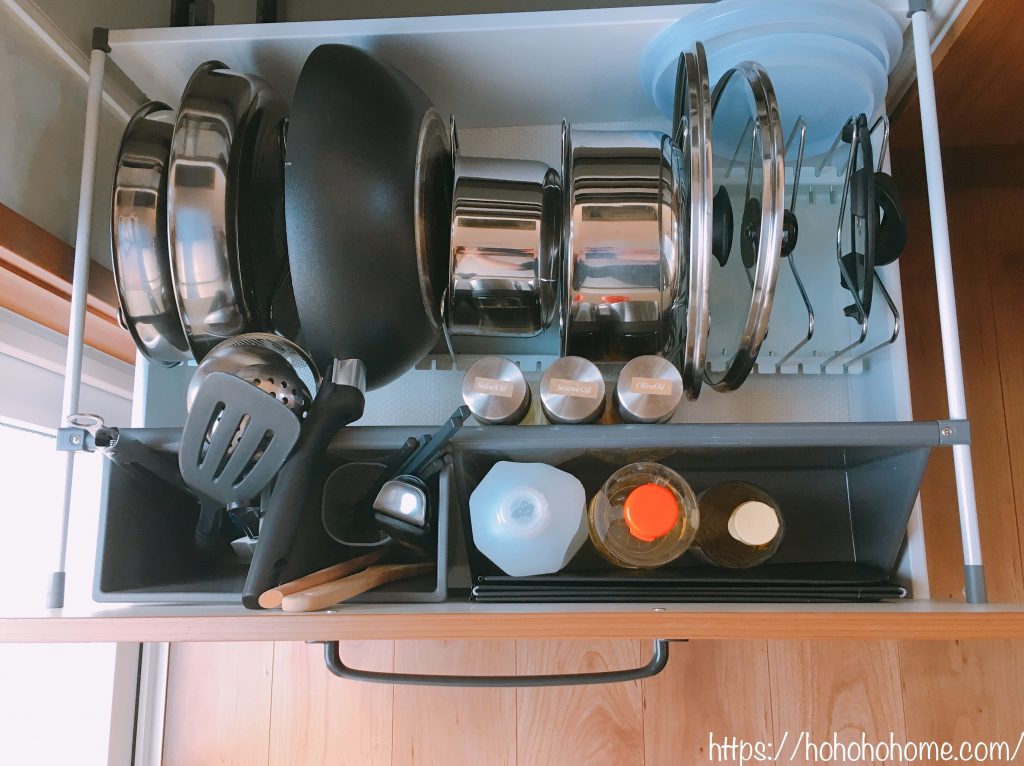 ラクシーナキッチンの現在の収納の中身 自己資金ゼロのお家計画